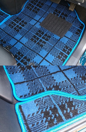 車種:ルーミー マットカラー:タータンミッドナイトブルー ロック糸:ロイヤルブルー